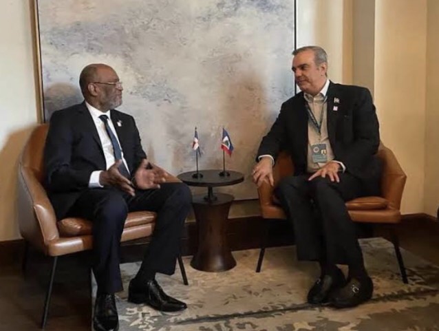 ARIEL HENRY AVAIT DEMANDÉ AU PRÉSIDENT DOMINICAIN LUIS ABINADER DE FERMER LA PARTIE NORD DE LA FRONTIÈRE ENTRE HAITI.