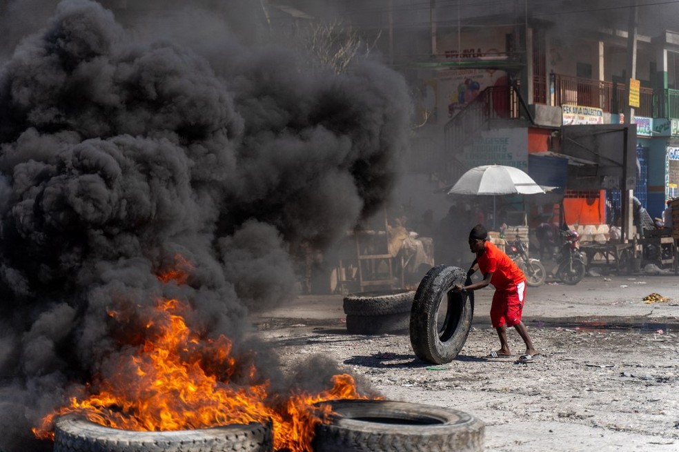 LE BRÉSIL ACCORDERA DES VISAS TEMPORAIRES ET DES PERMIS DE SÉJOUR AUX HAITIENS.