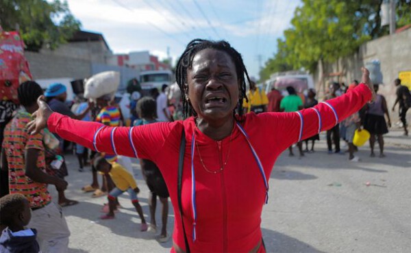 ANCIEN GARDIEN DE LA SÉLECTION NATIONALE FRANTZDY FRANCISCO ASSASSINÉ AU CENTRE SPORTIF DE CARREFOUR .