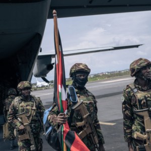 FORCE MULTINATIONALE:DOUZE AUTRES PAYS OFFRENT LEUR AIDE AU KENYA POUR INTERVENIR EN HAÏTI .