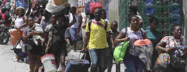 PLUS DE 53.000 PERSONNES FUIENT LA VIOLENCE DES GANGS À PORT-AU-PRINCE.